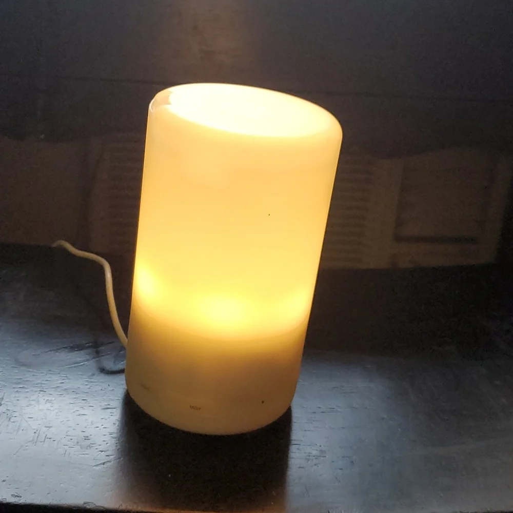 Muji ultrasonic aroma diffuser LED light